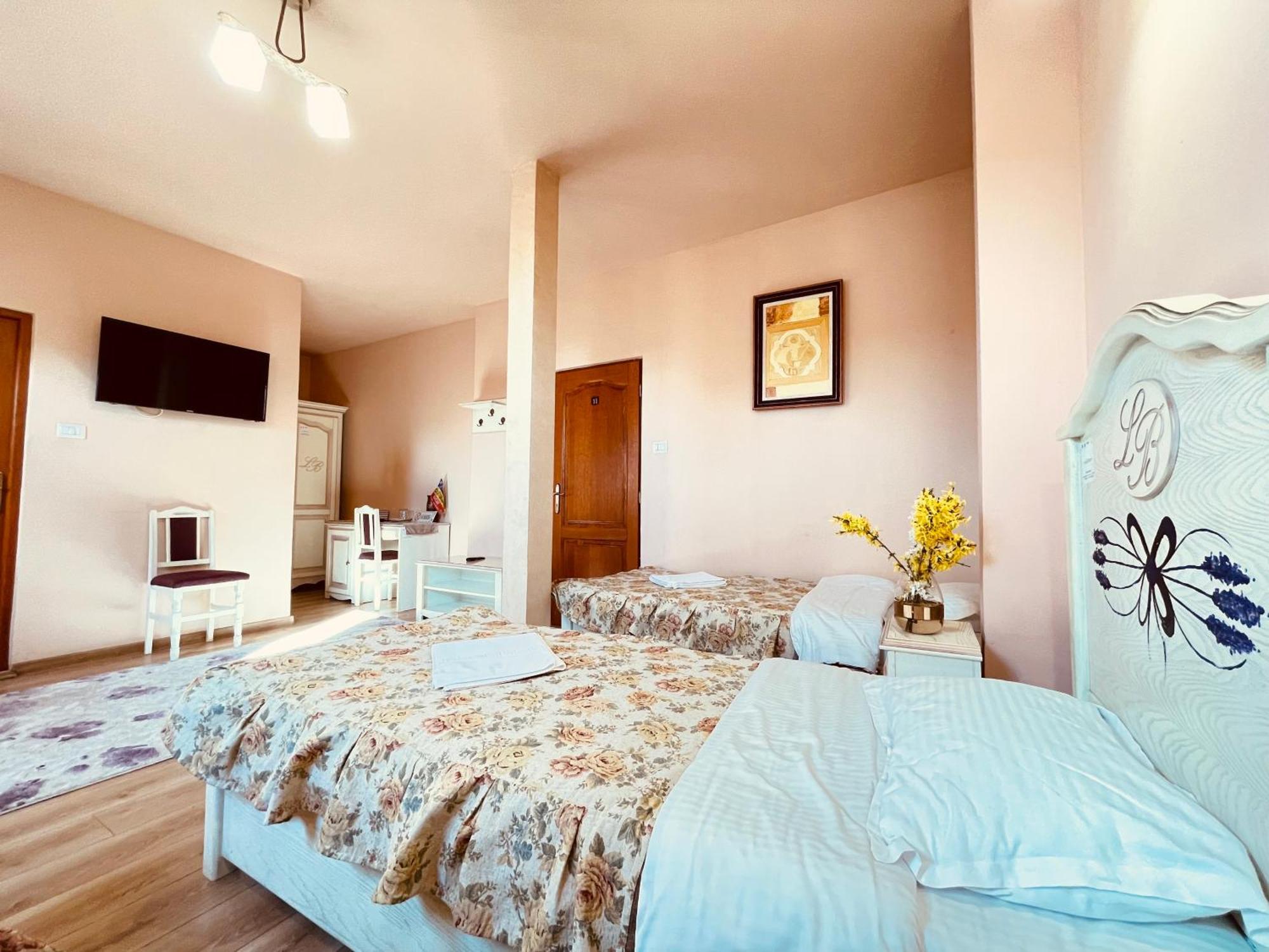 Leaganul Bucovinei Guest House Suceava Zimmer foto