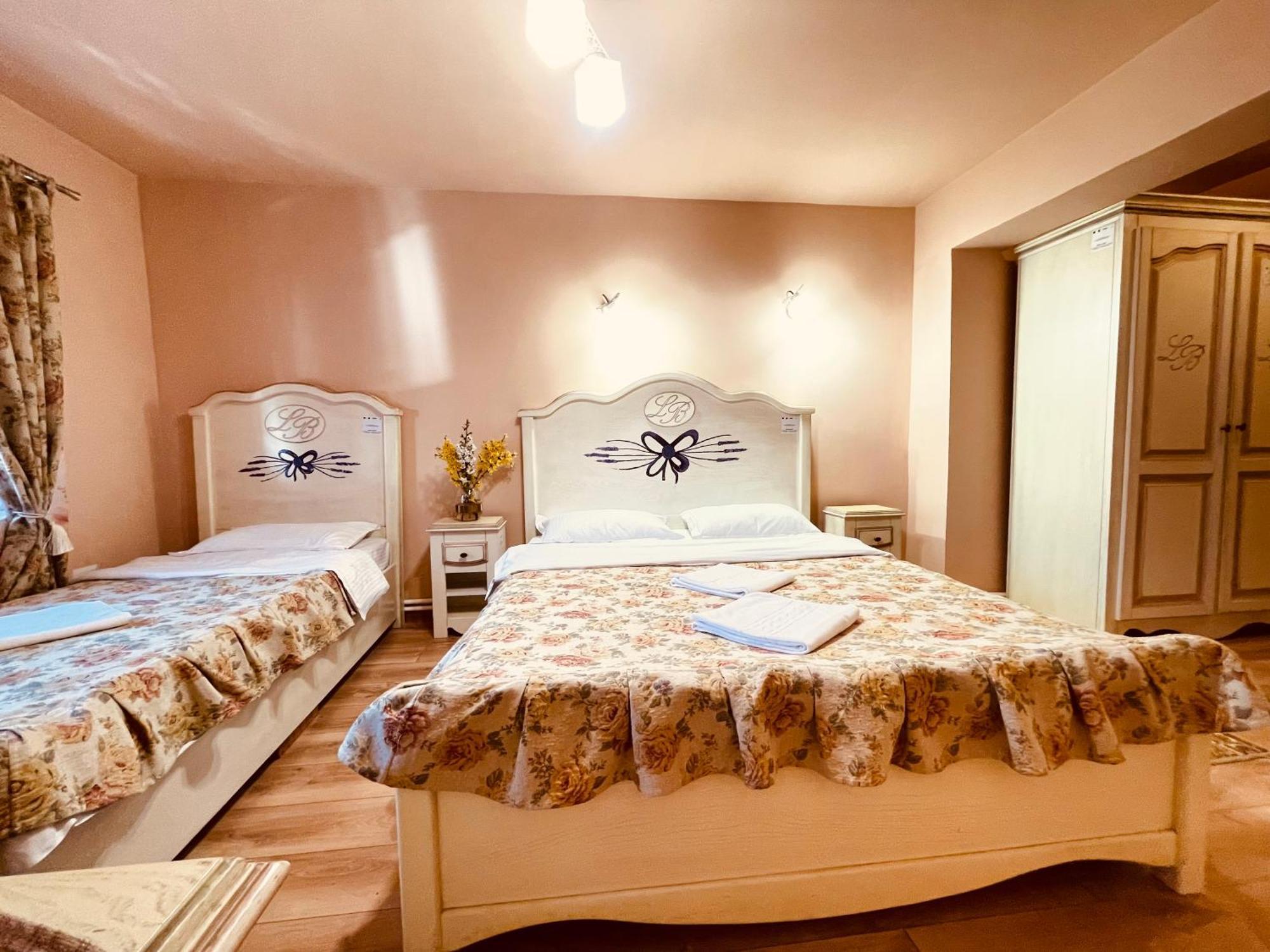 Leaganul Bucovinei Guest House Suceava Zimmer foto
